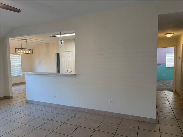 1015 La Mirada, Portland, TX 78374