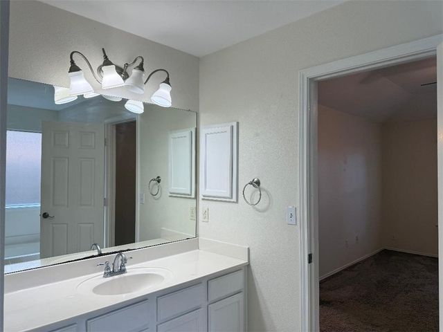 1015 La Mirada, Portland, TX 78374