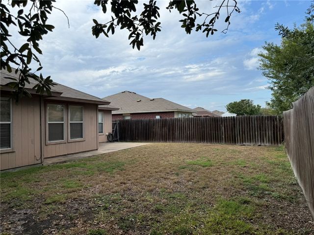 1015 La Mirada, Portland, TX 78374