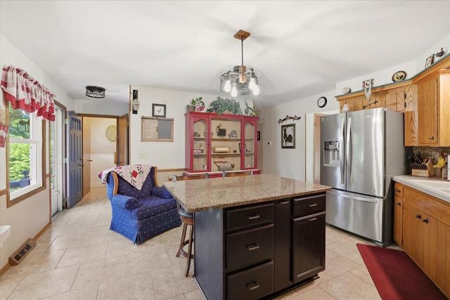 2401 Pendleton PLACE, Waukesha, WI 53188