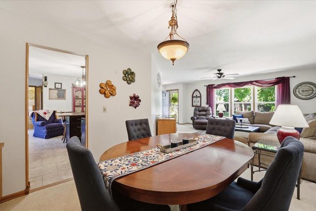 2401 Pendleton PLACE, Waukesha, WI 53188
