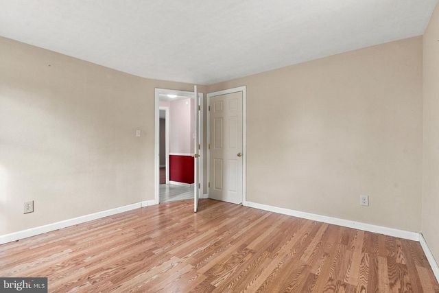40 2ND ST, Windsor, PA 17366