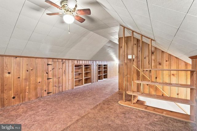 40 2ND ST, Windsor, PA 17366