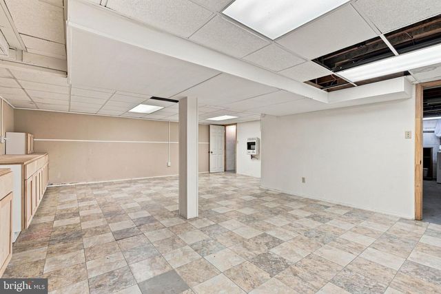 40 2ND ST, Windsor, PA 17366