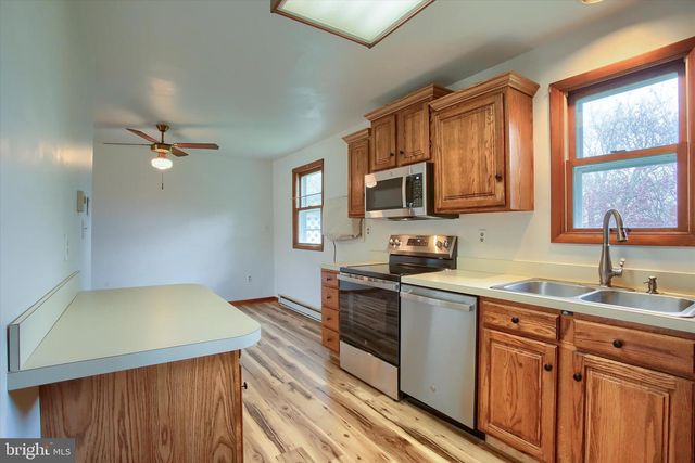 1916 FISHER ROAD, Mechanicsburg, PA 17055
