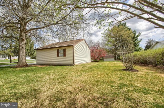1916 FISHER ROAD, Mechanicsburg, PA 17055