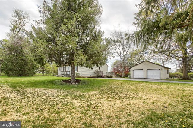 1916 FISHER ROAD, Mechanicsburg, PA 17055