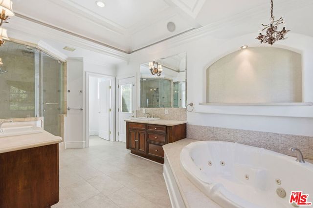 4305 Coquette Place, Tarzana, CA 91356