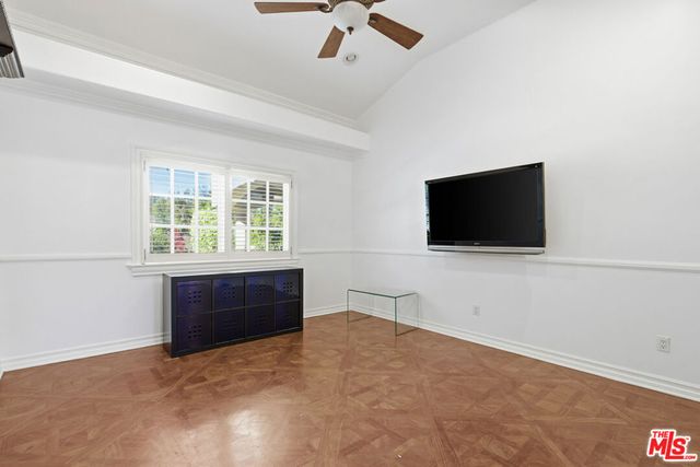 4305 Coquette Place, Tarzana, CA 91356