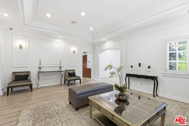 4305 Coquette Place, Tarzana, CA 91356