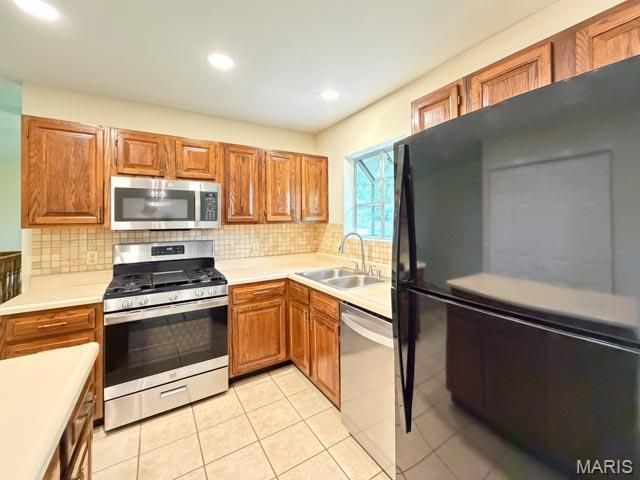 822 Sheraton, Herculaneum, MO 63048