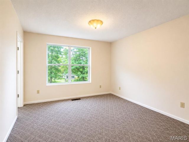 822 Sheraton, Herculaneum, MO 63048