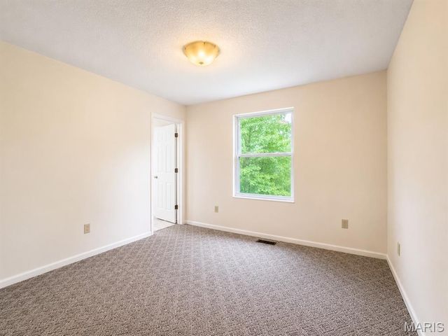 822 Sheraton, Herculaneum, MO 63048