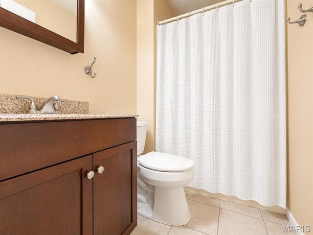 822 Sheraton, Herculaneum, MO 63048