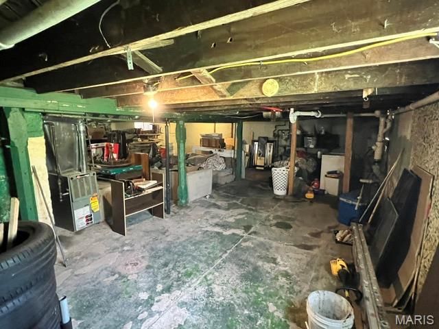 2104 McLaran Avenue, Jennings, MO 63136