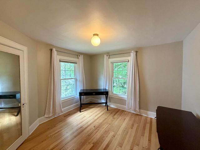 1201 Granger Avenue, Ann Arbor, MI 48104