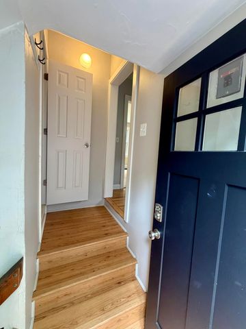 1201 Granger Avenue, Ann Arbor, MI 48104