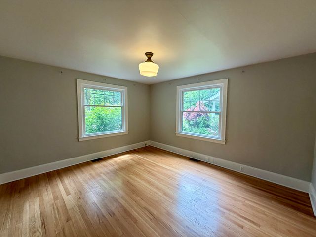 1201 Granger Avenue, Ann Arbor, MI 48104