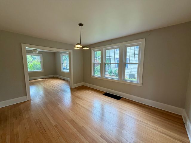 1201 Granger Avenue, Ann Arbor, MI 48104