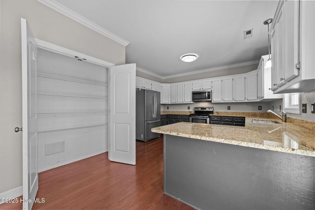 707 Chicory Court, Greenville, NC 27858