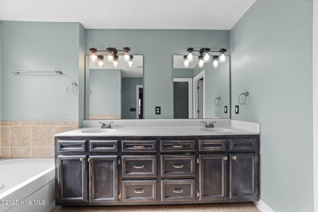 707 Chicory Court, Greenville, NC 27858