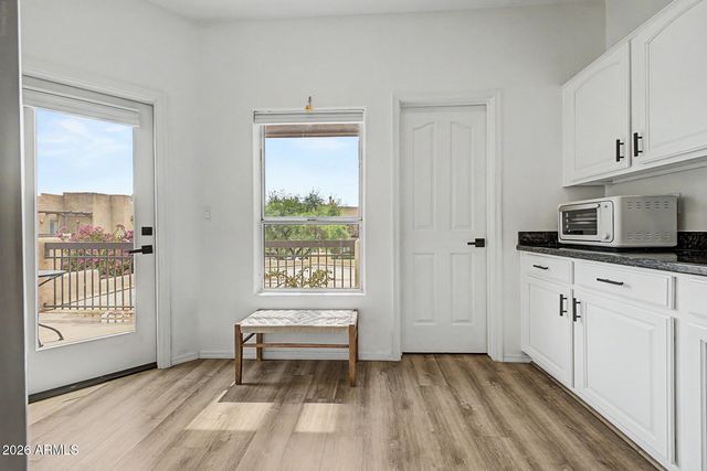 7021 E EARLL Drive 202, Scottsdale, AZ 85251