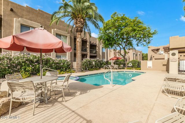 7021 E EARLL Drive 202, Scottsdale, AZ 85251