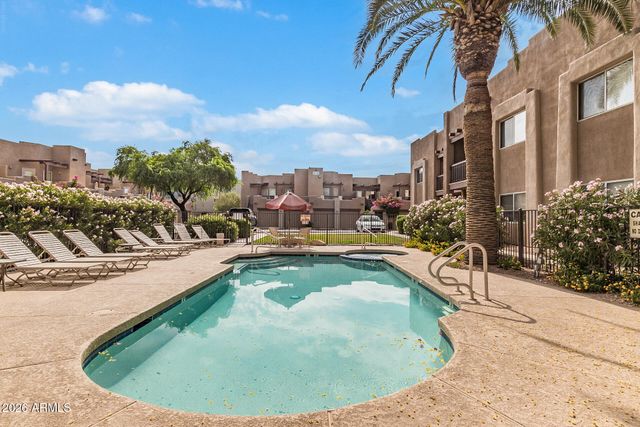 7021 E EARLL Drive 202, Scottsdale, AZ 85251