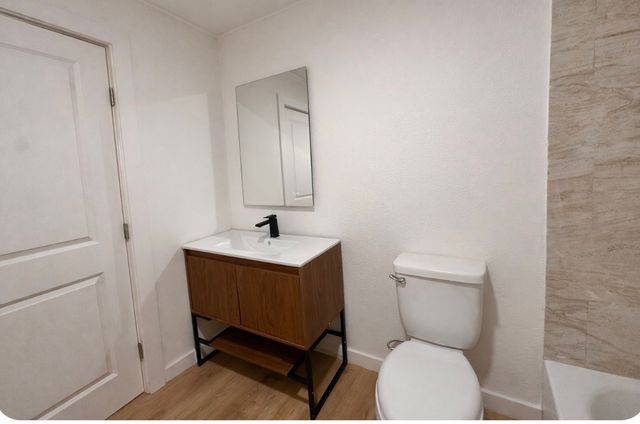 2739 Lawrence Street, Dallas, TX 75215