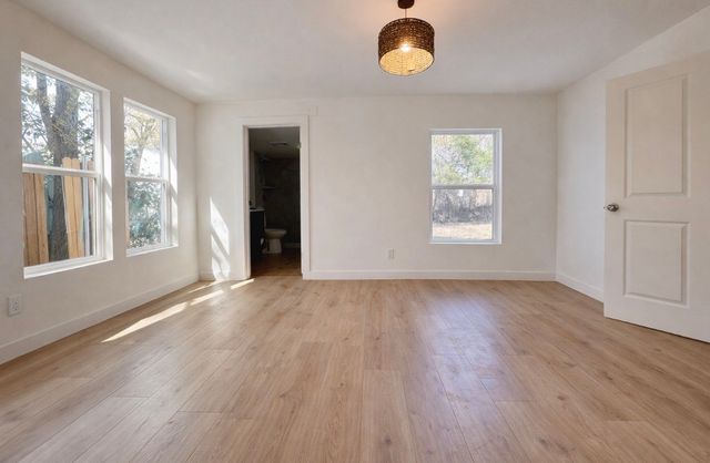 2739 Lawrence Street, Dallas, TX 75215