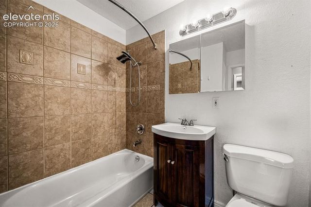 1803 Brimmer Street, Pueblo, CO 81005
