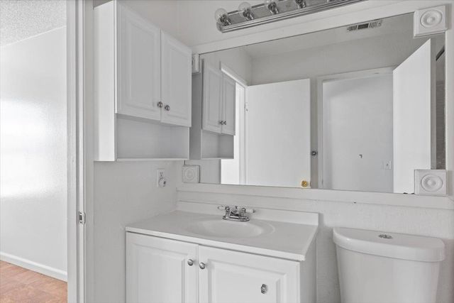 11570 Garnet Way #4, Auburn, CA 95602