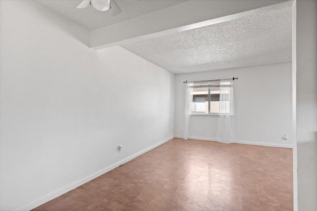 11570 Garnet Way #4, Auburn, CA 95602