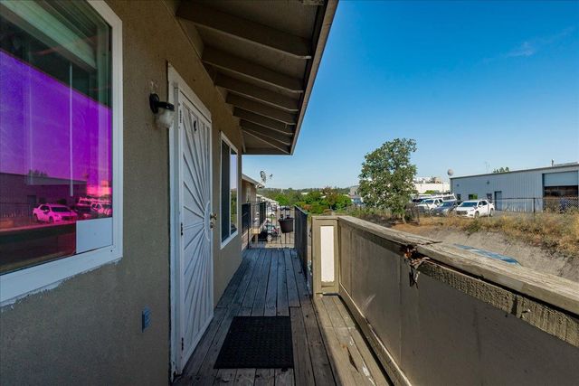 11570 Garnet Way #4, Auburn, CA 95602