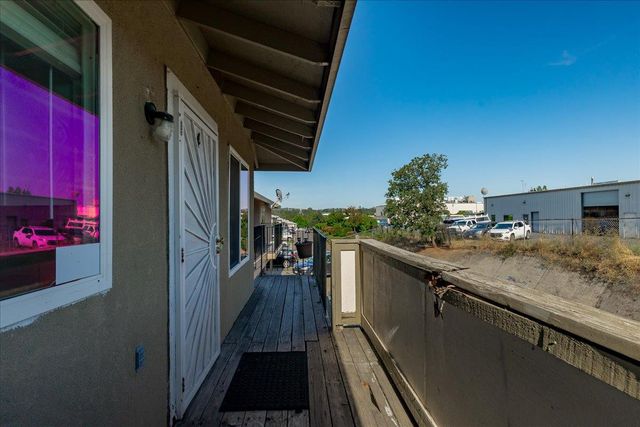 11570 Garnet Way #4, Auburn, CA 95602