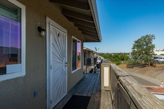 11570 Garnet Way #4, Auburn, CA 95602