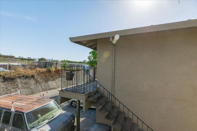 11570 Garnet Way #4, Auburn, CA 95602