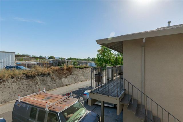 11570 Garnet Way #4, Auburn, CA 95602