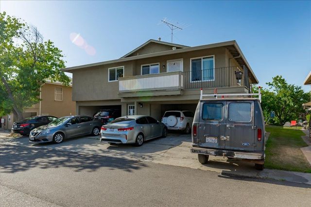 11570 Garnet Way #4, Auburn, CA 95602