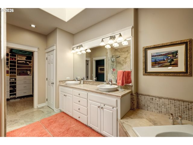 7531 Sw 64TH Pl, Portland, OR 97219