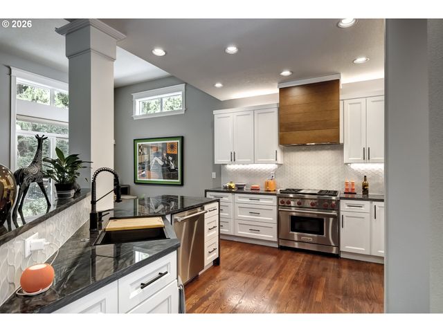 7531 Sw 64TH Pl, Portland, OR 97219