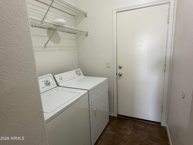 1541 W SAINT KATERI Drive, Phoenix, AZ 85041