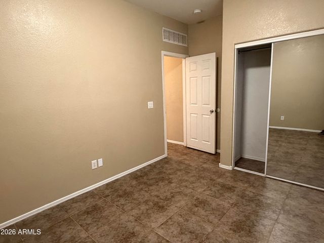 1541 W SAINT KATERI Drive, Phoenix, AZ 85041