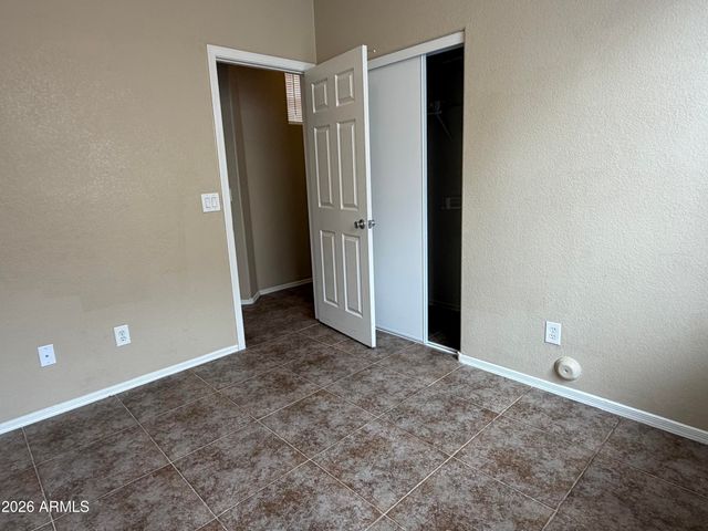 1541 W SAINT KATERI Drive, Phoenix, AZ 85041