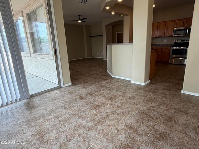 1541 W SAINT KATERI Drive, Phoenix, AZ 85041