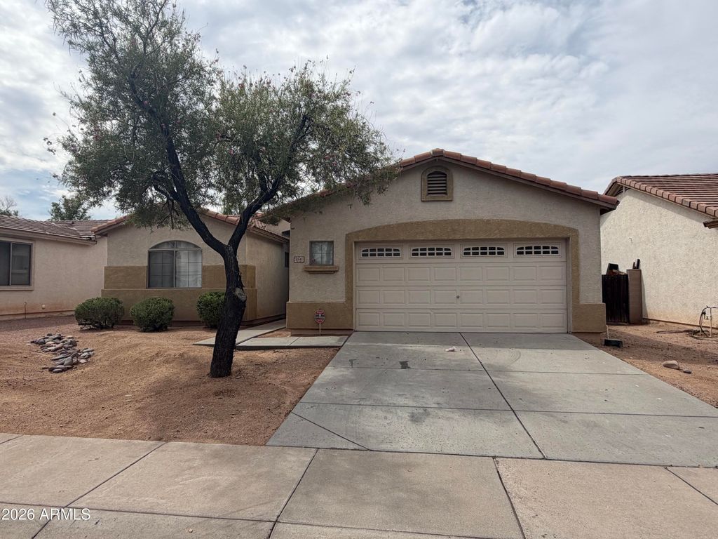 1541 W SAINT KATERI Drive, Phoenix, AZ 85041