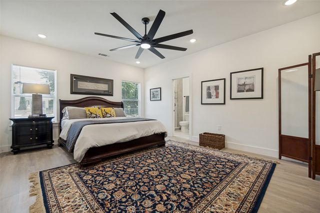 2643 Exline Street, Dallas, TX 75215