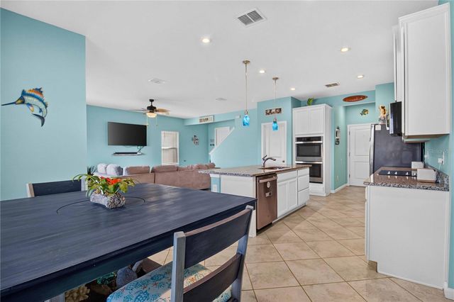 8715 SUNSHOWER PLACE, Parrish, FL 34219