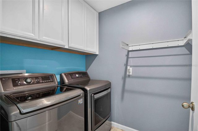 8715 SUNSHOWER PLACE, Parrish, FL 34219