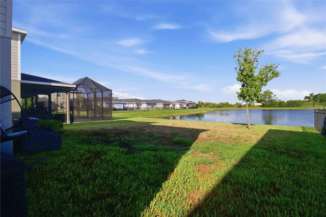 8715 SUNSHOWER PLACE, Parrish, FL 34219